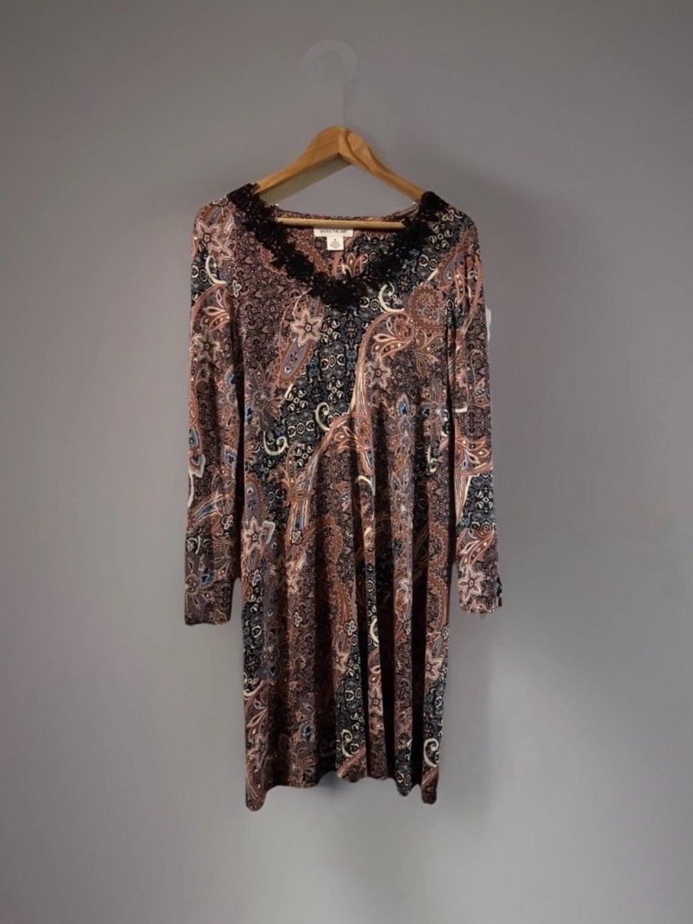 Skye's the Limit Long Sleeve Paisley Dress in Rust, Navy, Cream